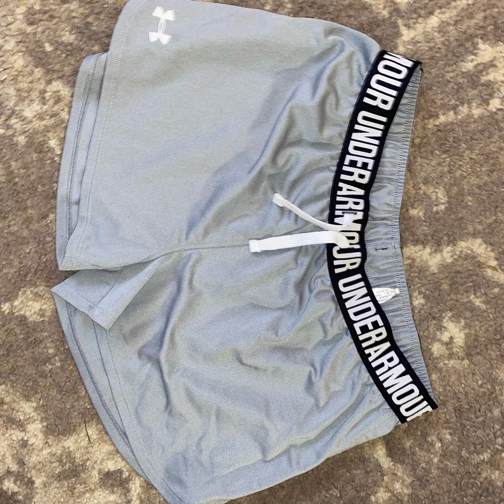 youth XL under armour athletic shorts